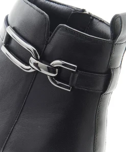 Boots avec boucle fantaisie