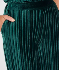 Pantalon en velours plissé satiné