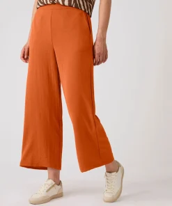 Pantalon large 7/8ème tissu crêpe effet froissé