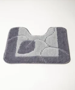 Tapis de bain motif feuilles.