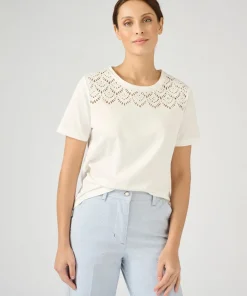 T-shirt broderies ajourées